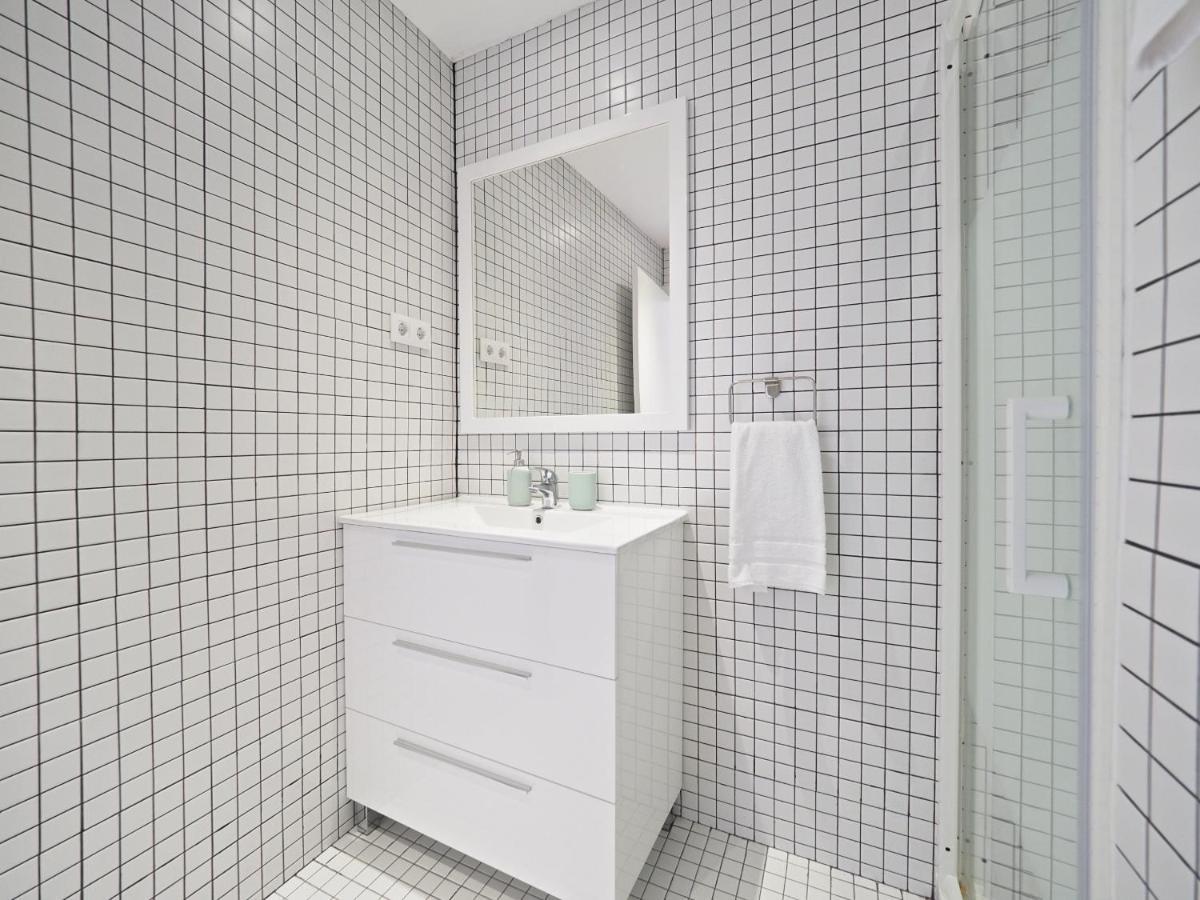 Urban Chill Apartments By Olala Homes ロスピタレート・デ・リョブレガート エクステリア 写真