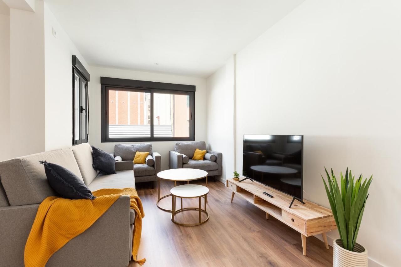 Urban Chill Apartments By Olala Homes ロスピタレート・デ・リョブレガート エクステリア 写真