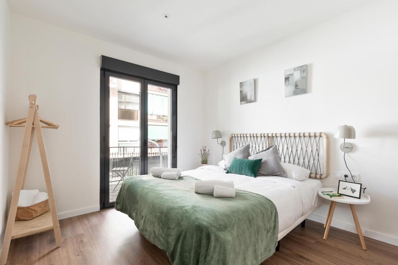 Urban Chill Apartments By Olala Homes ロスピタレート・デ・リョブレガート エクステリア 写真