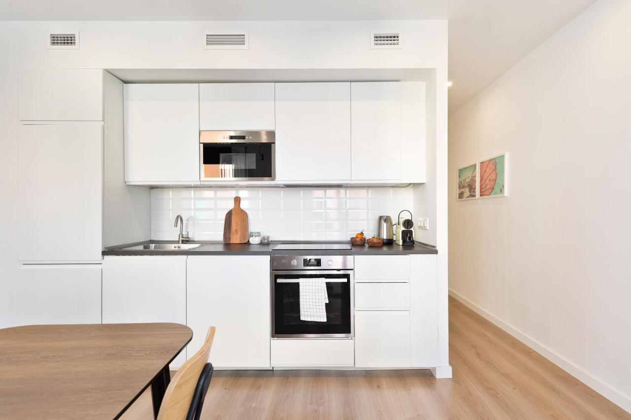 Urban Chill Apartments By Olala Homes ロスピタレート・デ・リョブレガート エクステリア 写真