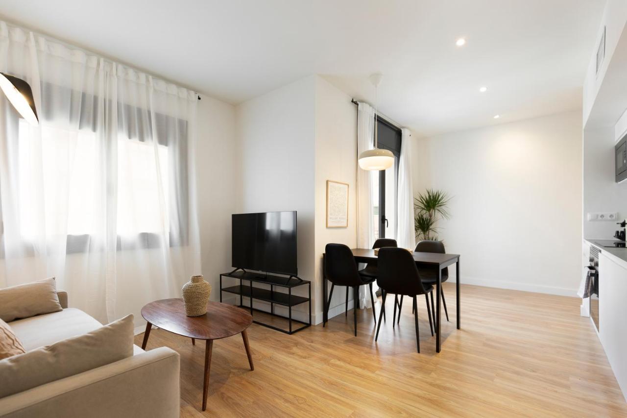 Urban Chill Apartments By Olala Homes ロスピタレート・デ・リョブレガート エクステリア 写真