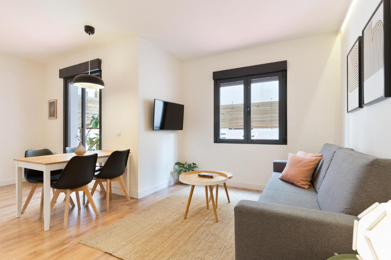 Urban Chill Apartments By Olala Homes ロスピタレート・デ・リョブレガート エクステリア 写真